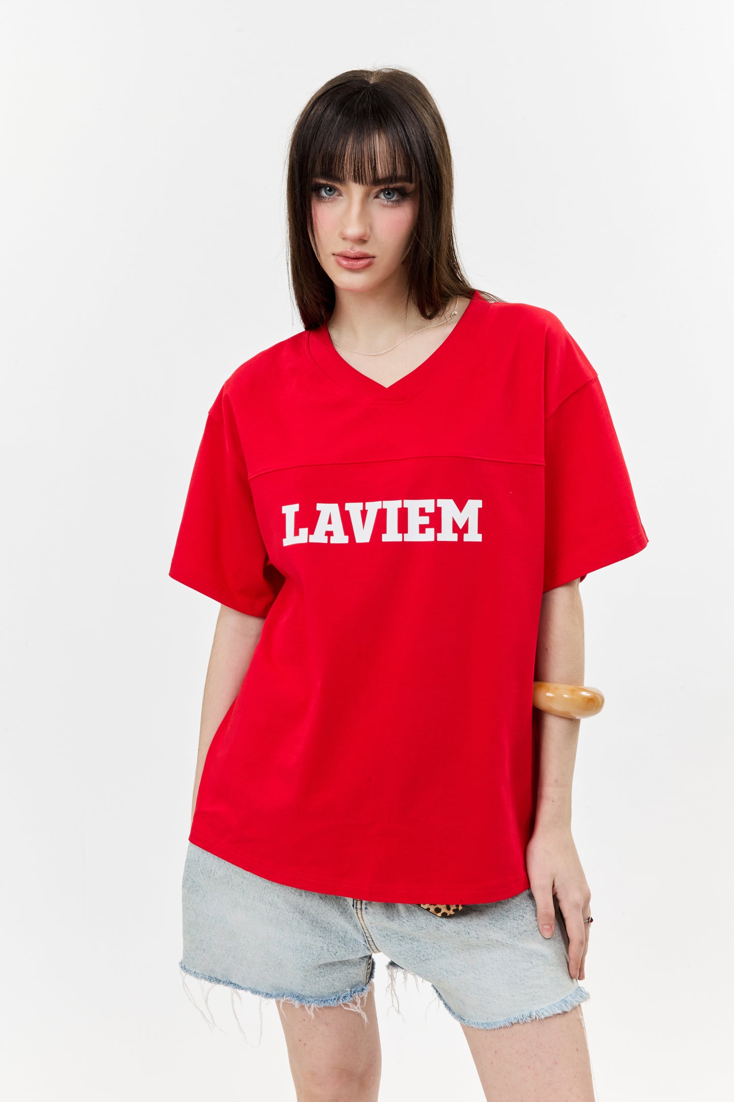 Laviem V-neck Boxy T-Shirt Street Style form boxy 100% cotton, cropped t-shirt